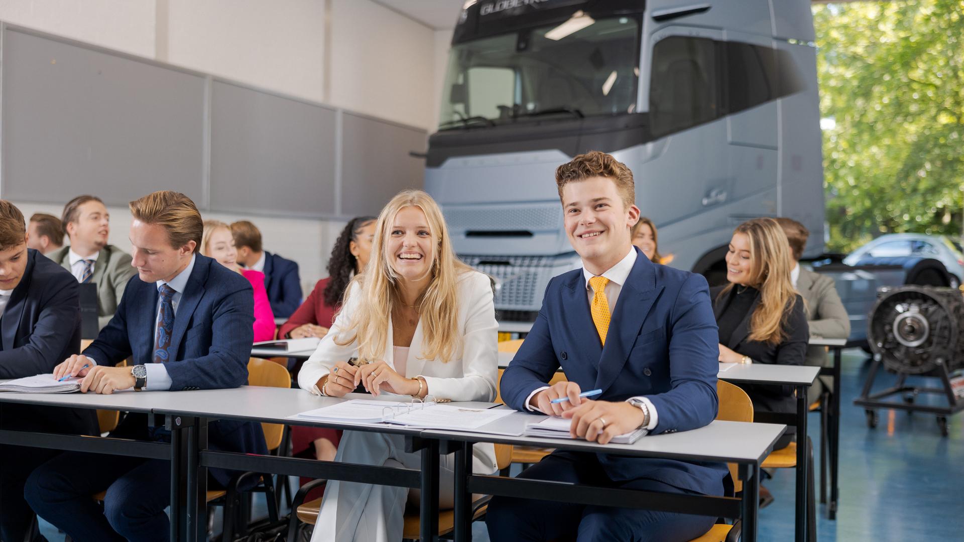 Studenten IVA Business School 