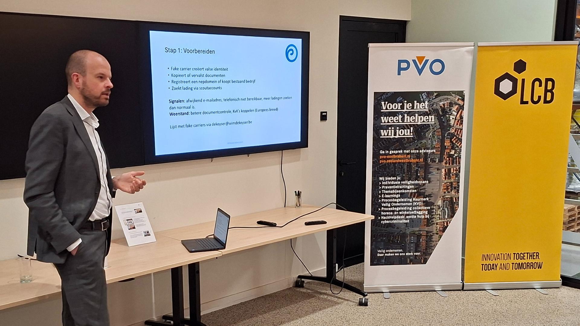 Flip van Huizen, advocaat