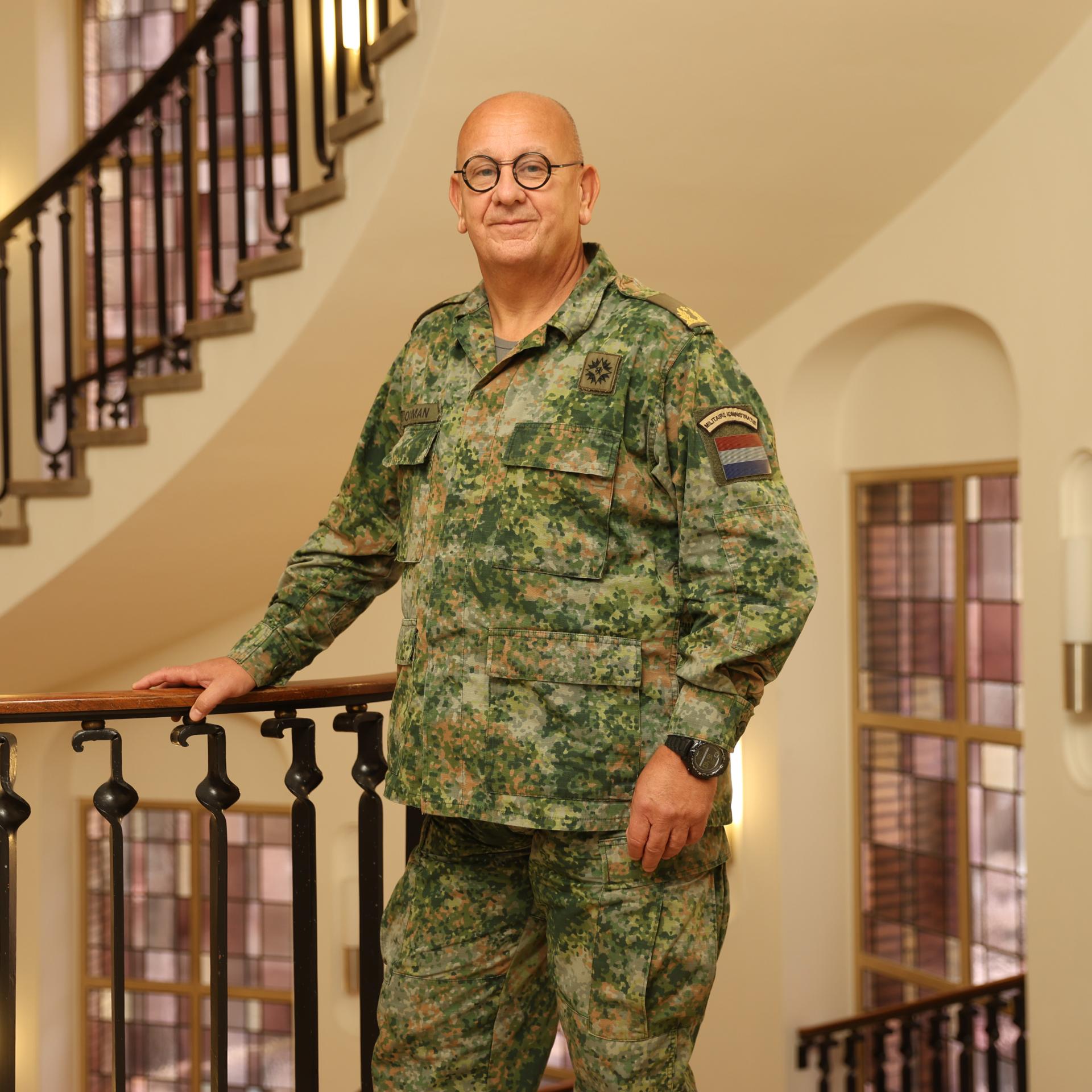 Generaal Henny Bouman, adviseur logistiek Commandant der Strijdkrachten